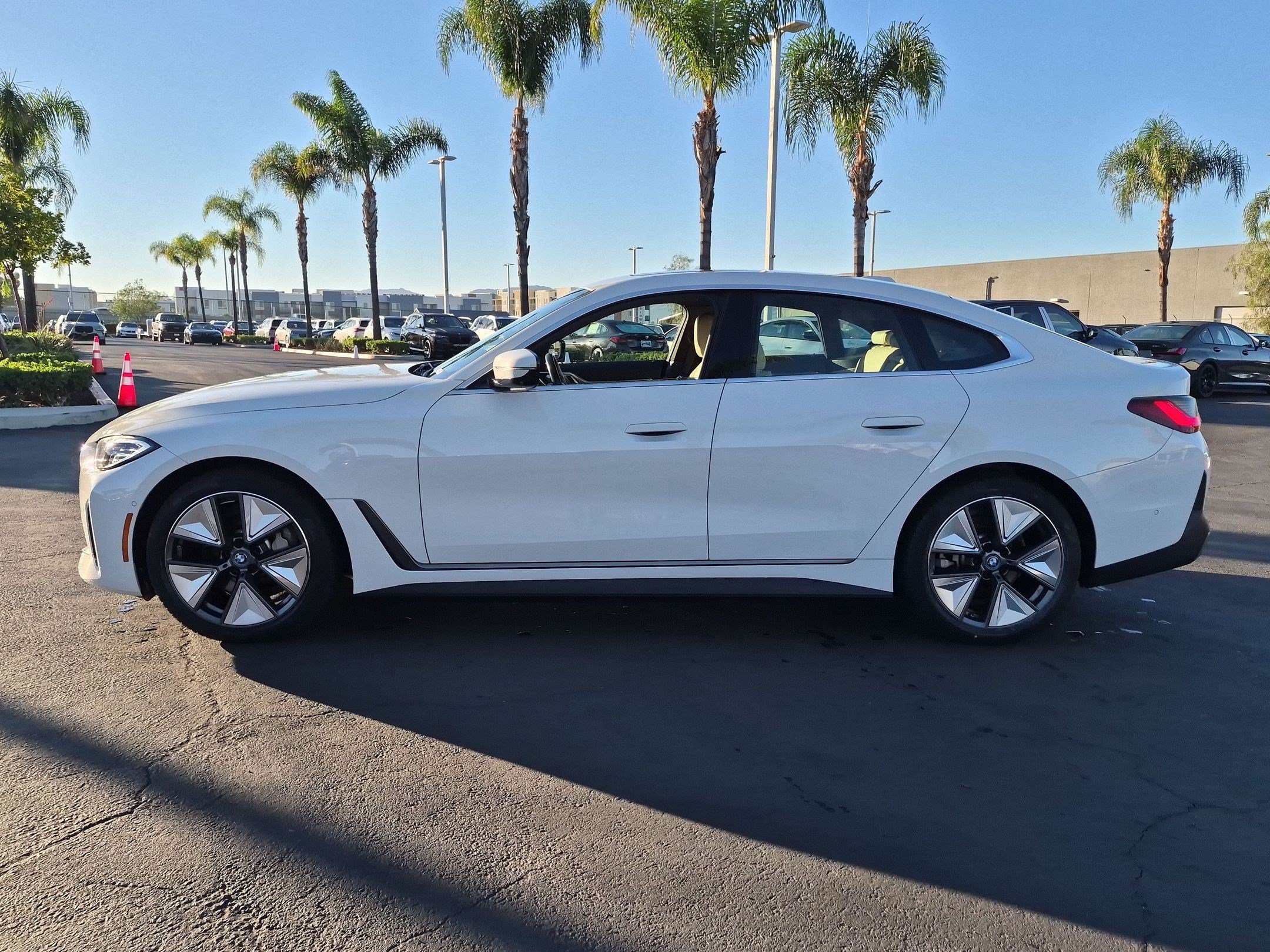 Certified 2024 BMW i4 eDrive35 w/ Premium Package RWD image 7