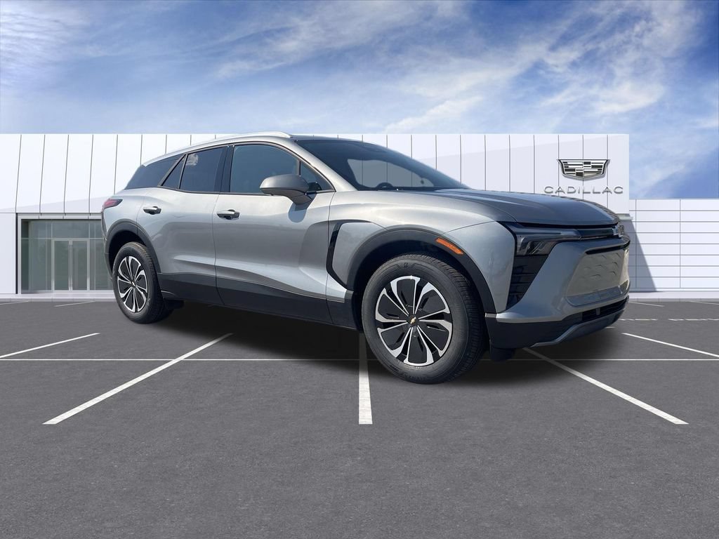 Used 2024 Chevrolet Blazer EV LT AWD/4WD image 2
