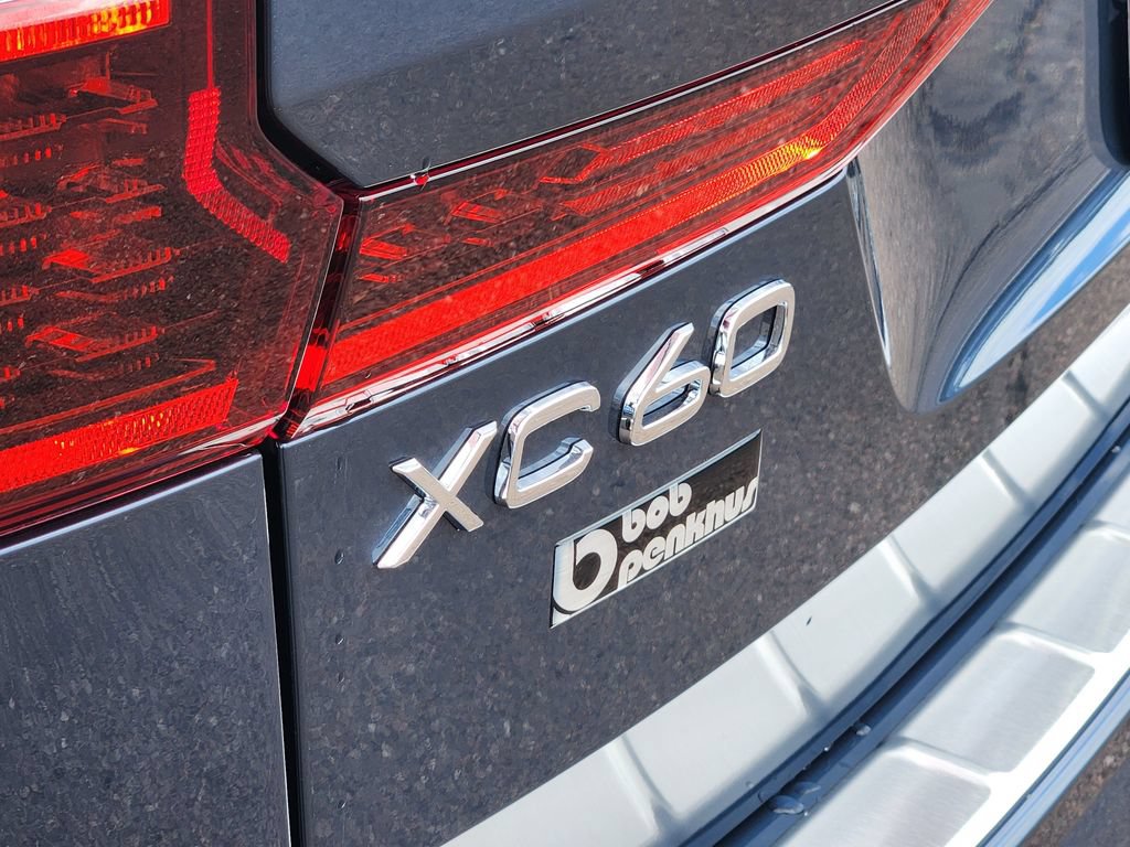 New 2026 Volvo XC60 T8 Plus w/ Protection Package Premier AWD/4WD image 31