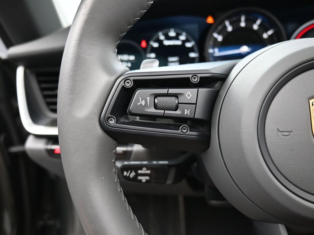 Used 2021 Porsche 911 Targa 4S w/ Sportdesign Package image 10