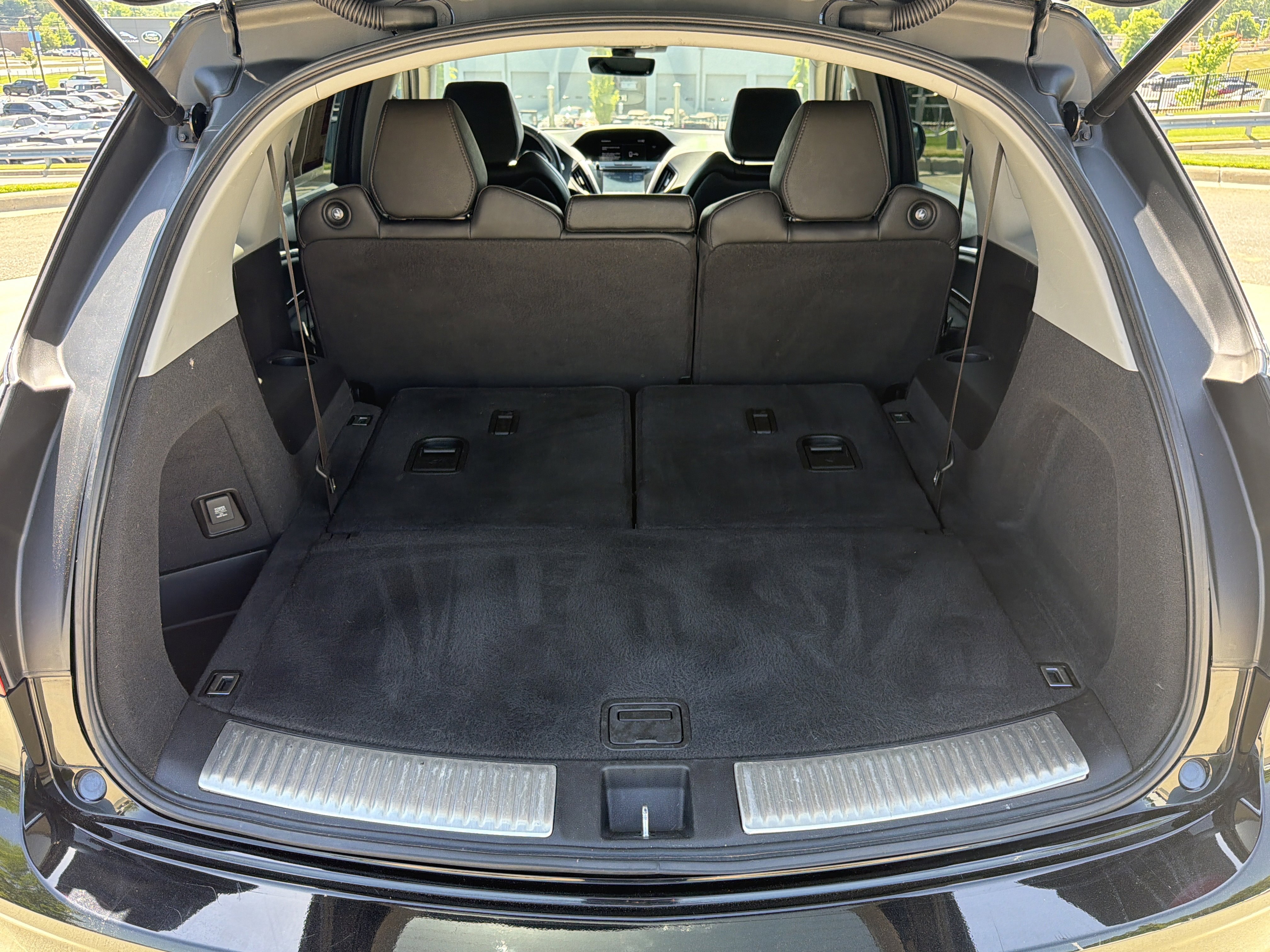 Used 2020 Acura MDX SH-AWD image 16