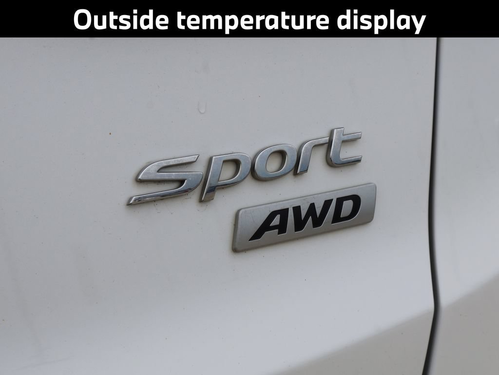 Used 2016 Hyundai Santa Fe Sport AWD/4WD image 10