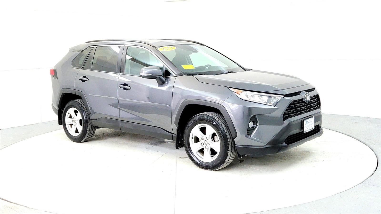 Certified 2021 Toyota RAV4 XLE w/ Convenience Package image 7
