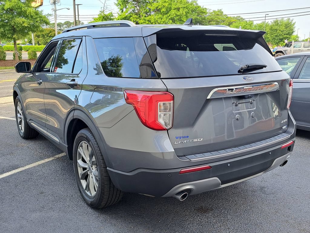 Used 2023 Ford Explorer Limited AWD/4WD image 4