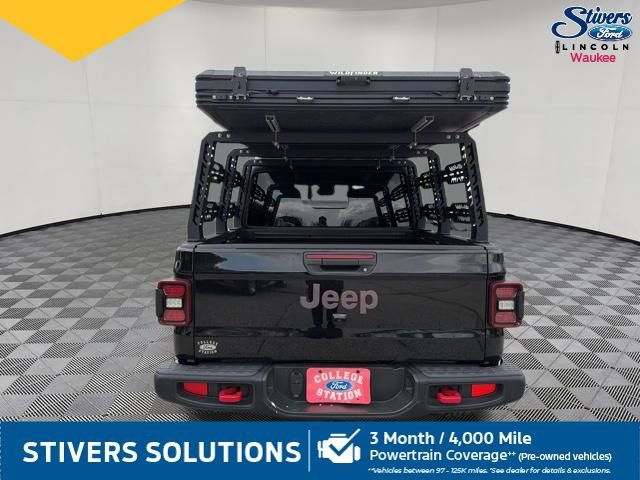 Used 2024 Jeep Gladiator Rubicon w/ Technology Group AWD/4WD image 7