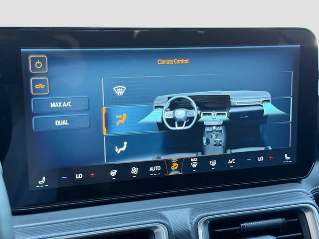 Used 2025 Ford Mustang GT Premium image 31