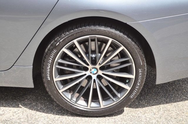 Used 2021 BMW 540i xDrive w/ Premium Package AWD/4WD image 12