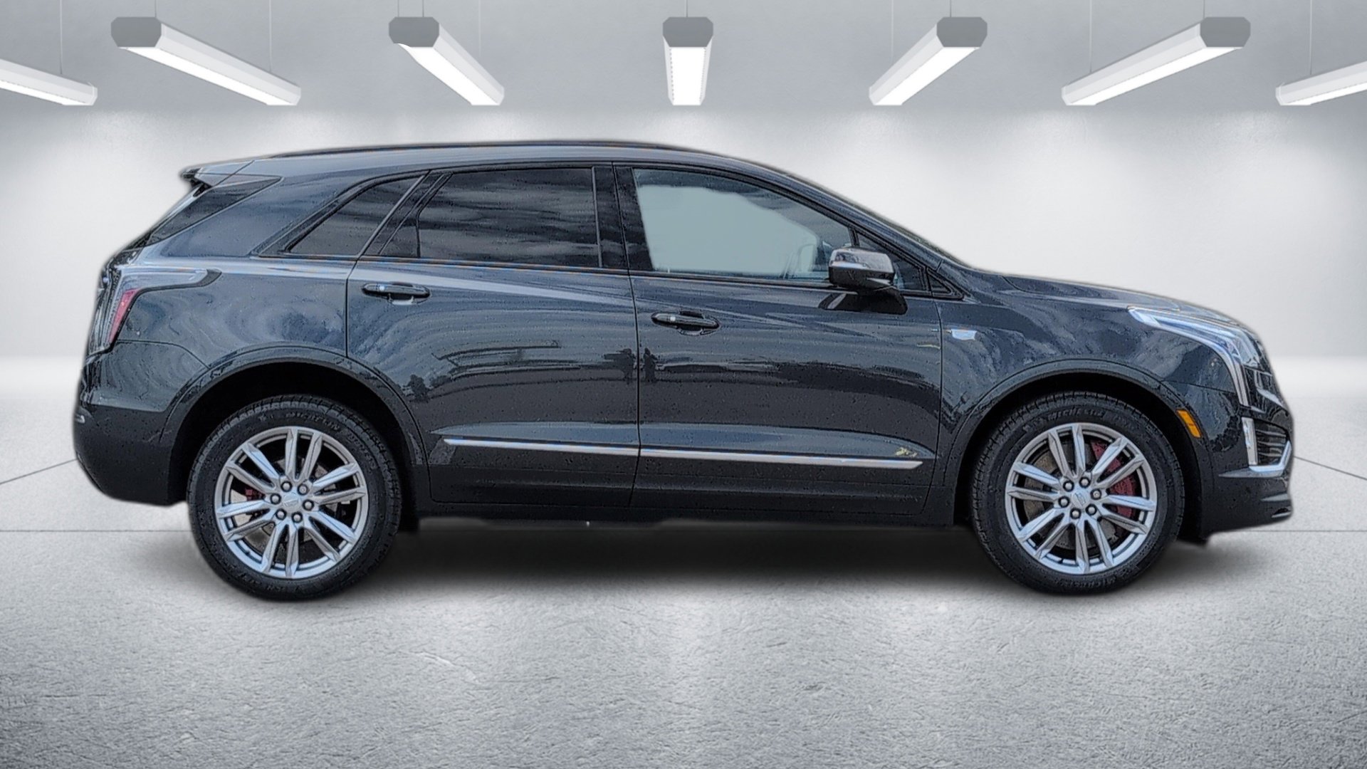 Certified 2023 Cadillac XT5 Sportv image 7
