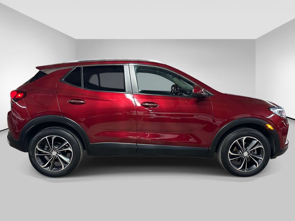 Used 2023 Buick Encore GX Select w/ Safety Package II AWD/4WD image 6