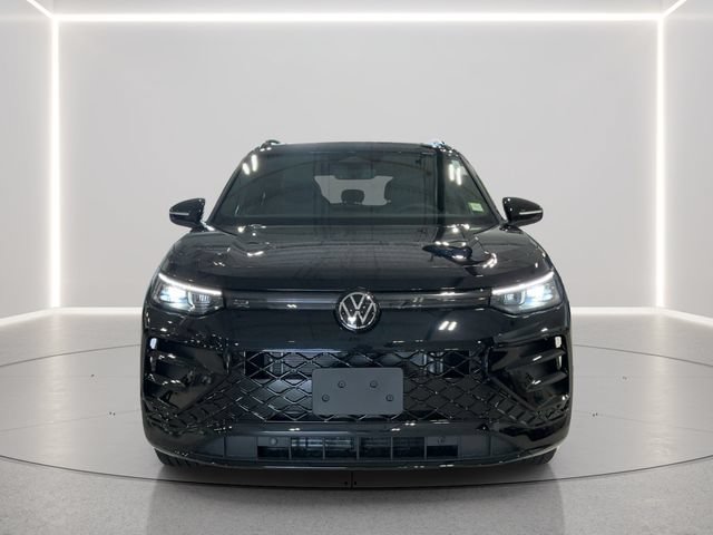 New 2026 Volkswagen Tiguan SE R-Line AWD/4WD image 9