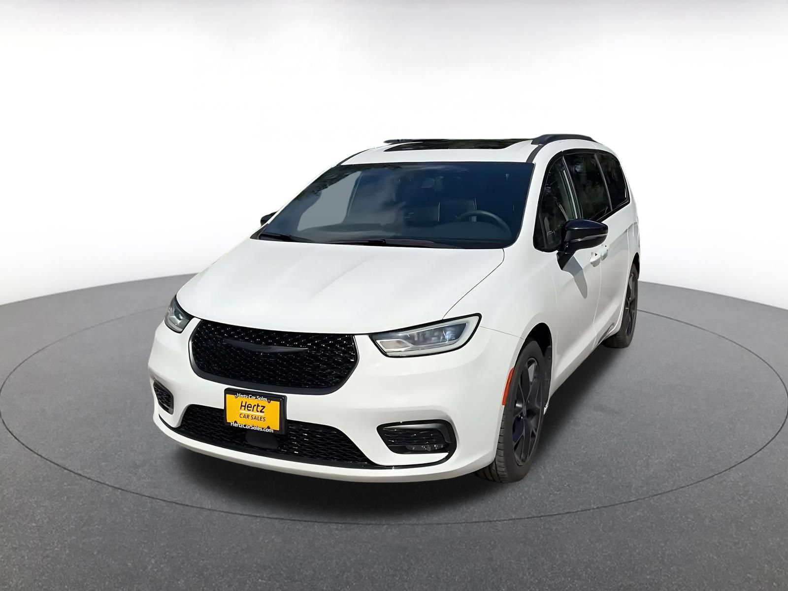 Used 2025 Chrysler Pacifica Limited FWD image 6