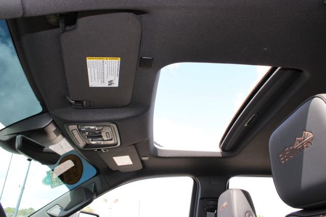 Used 2024 Chevrolet Silverado 3500 High Country w/ High Country Premium Package image 23