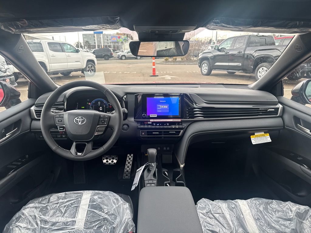 New 2026 Toyota Camry SE image 10