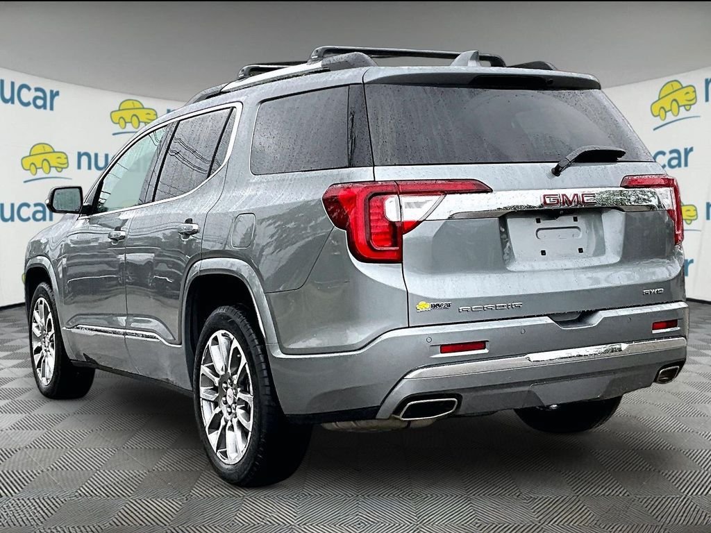 Used 2023 GMC Acadia Denali w/ Denali Ultimate Package AWD/4WD image 4