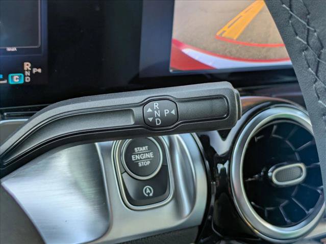 New 2026 Mercedes-Benz GLB 250 image 12