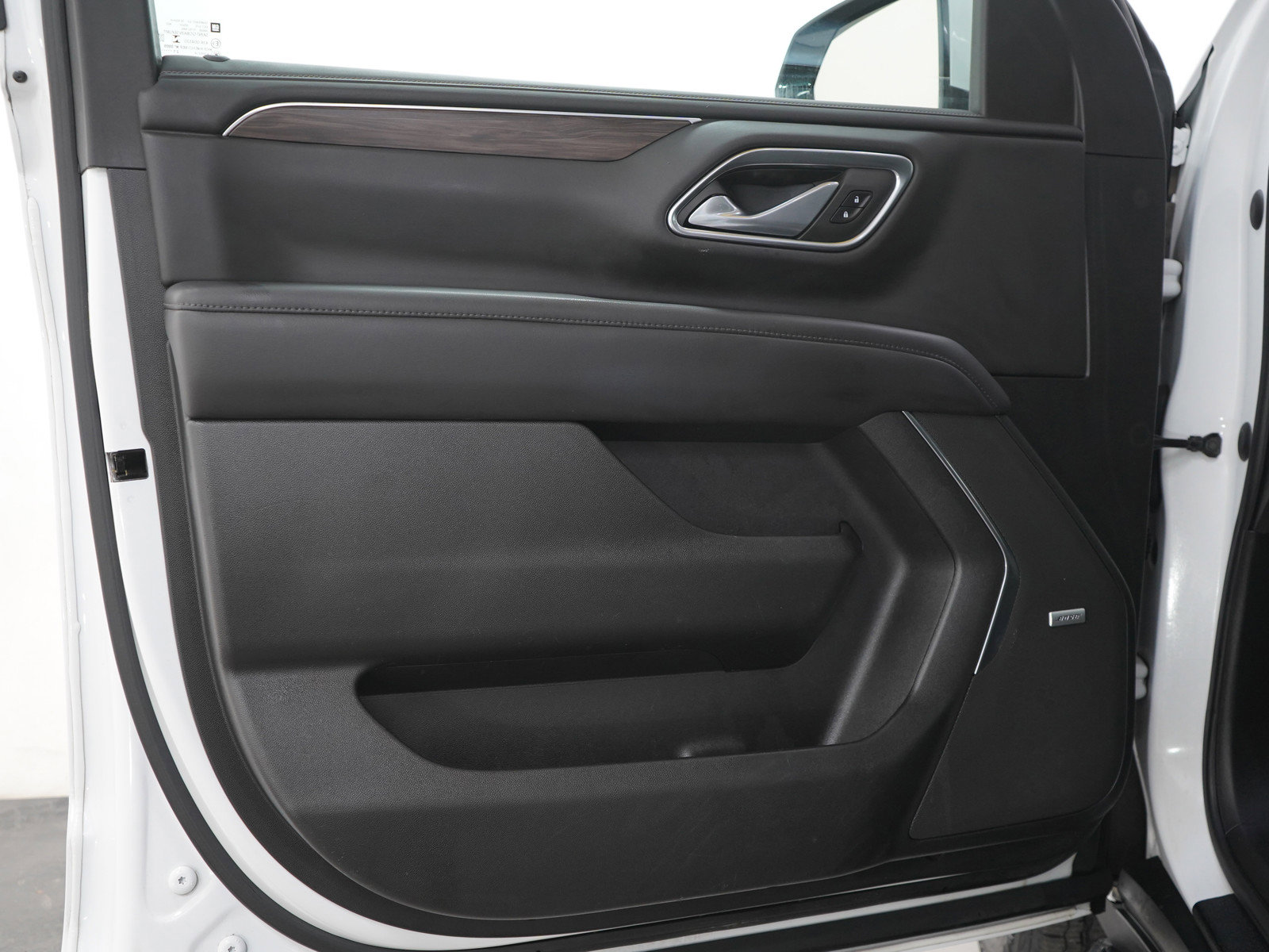 Used 2021 Chevrolet Suburban LT image 21