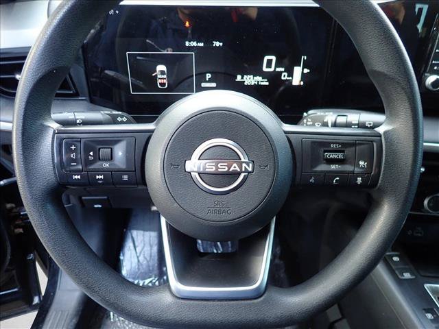 Used 2025 Nissan Kicks S FWD image 12