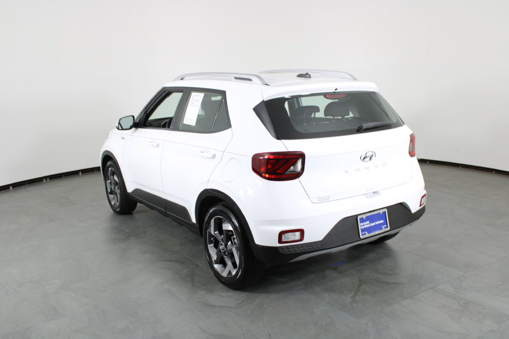 Certified 2026 Hyundai Venue SEL FWD image 15