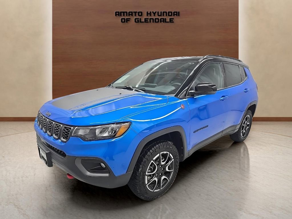 Used 2025 Jeep Compass Trailhawk