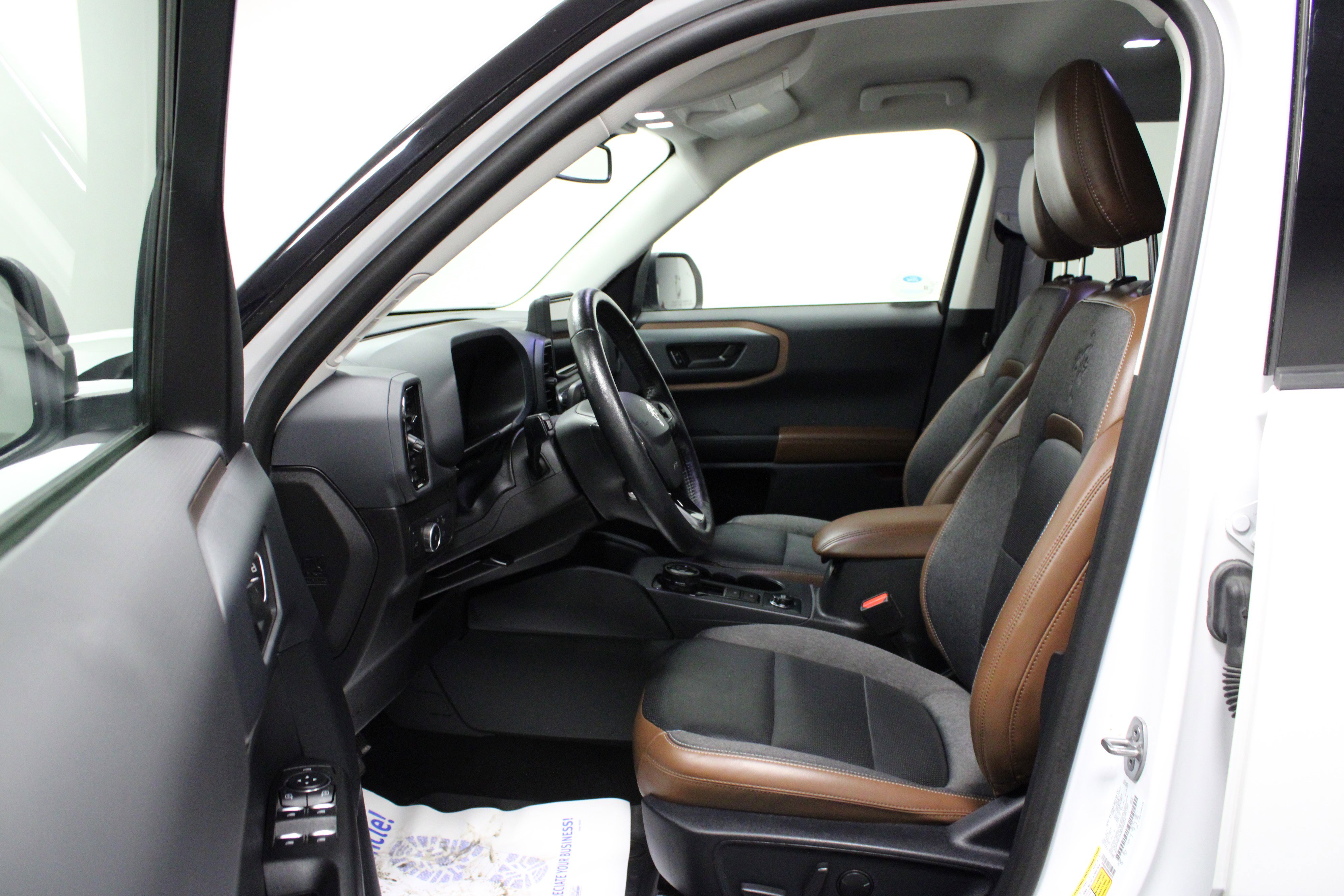 Used 2021 Ford Bronco Sport Outer Banks image 12