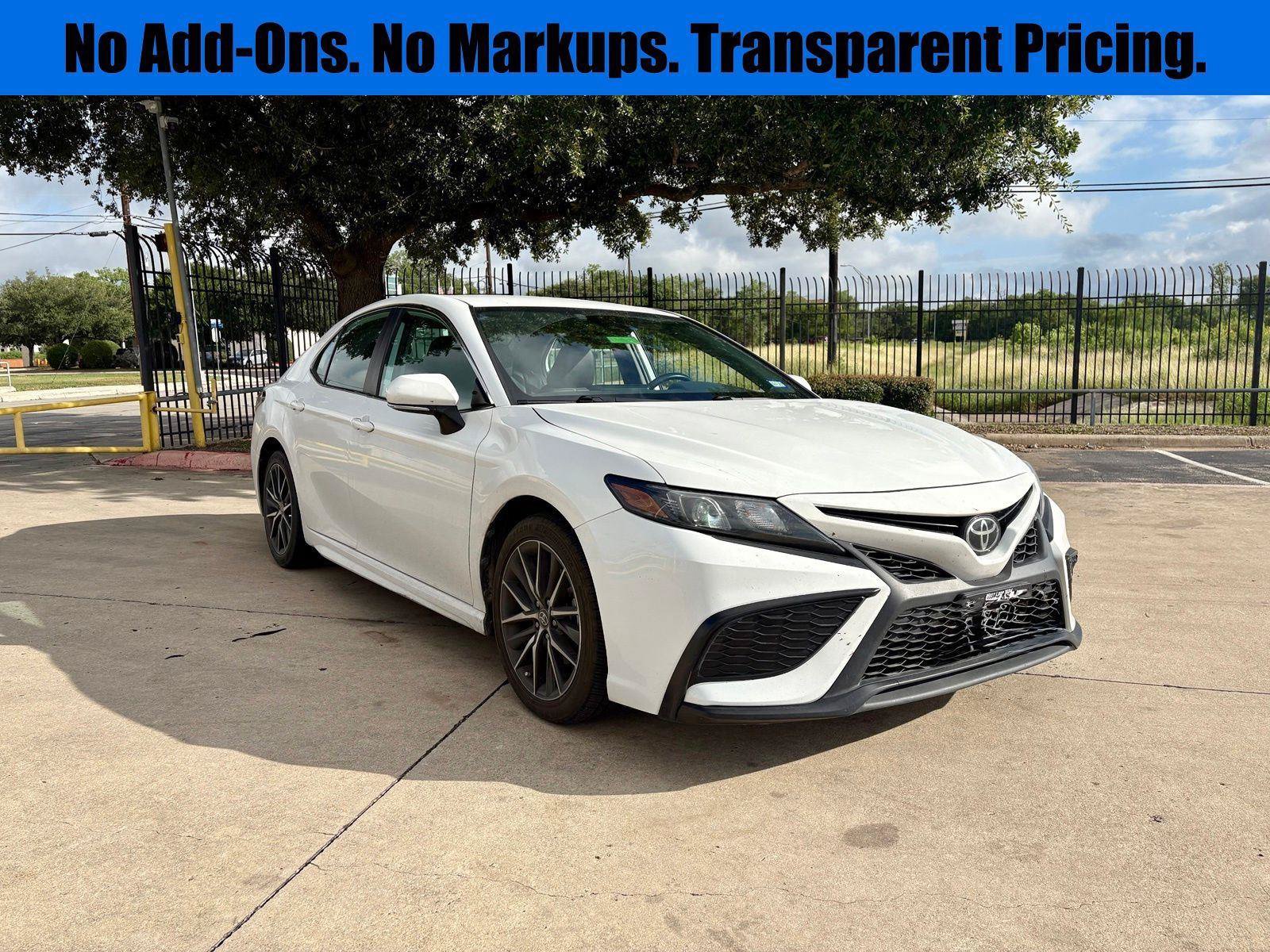 Used 2023 Toyota Camry SE