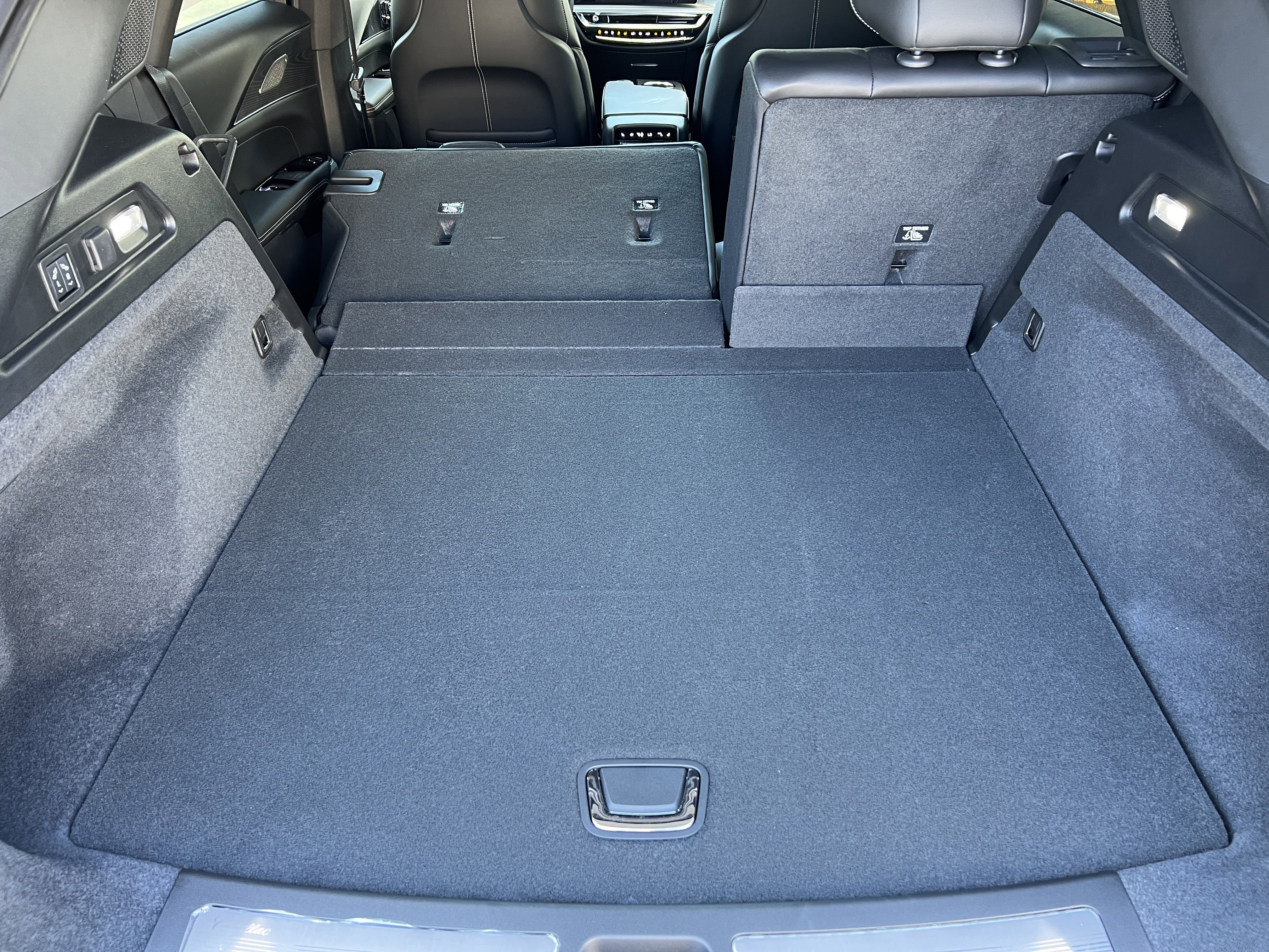 New 2026 Cadillac Lyriq V image 20