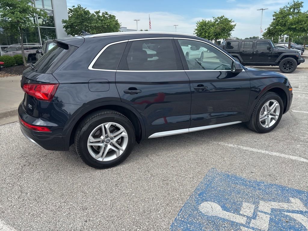 Used 2018 Audi Q5 2.0T Premium Plus w/ Premium Plus Package AWD/4WD image 25