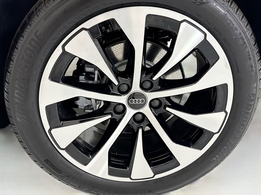 Used 2026 Audi Q3 quattro 2.0T AWD/4WD image 30