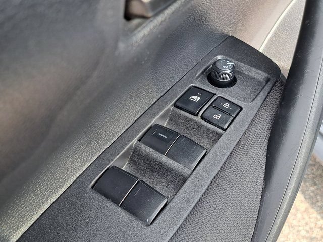 Used 2023 Toyota Corolla LE FWD image 23