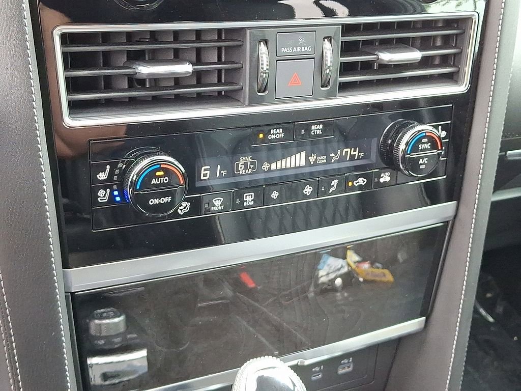 Used 2024 INFINITI QX80 Sensory image 18