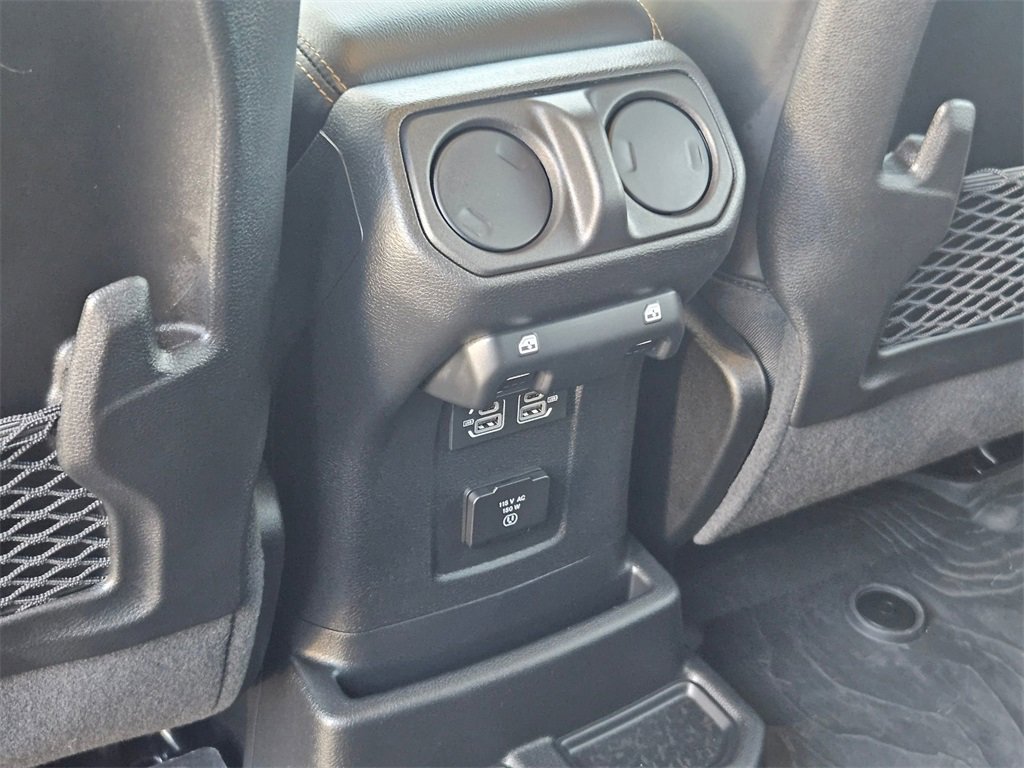 Used 2024 Jeep Wrangler Unlimited Rubicon 392 image 32