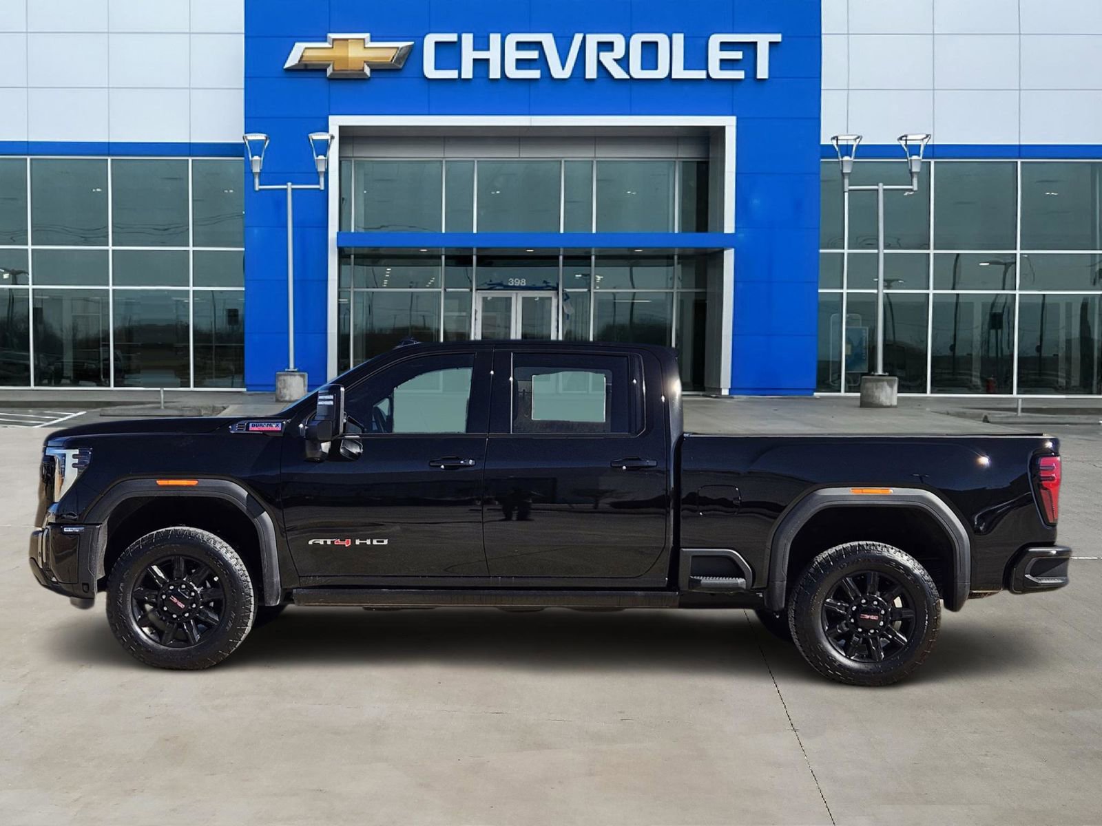 Certified 2025 GMC Sierra 2500 AT4 w/ AT4 Premium Plus Package image 3