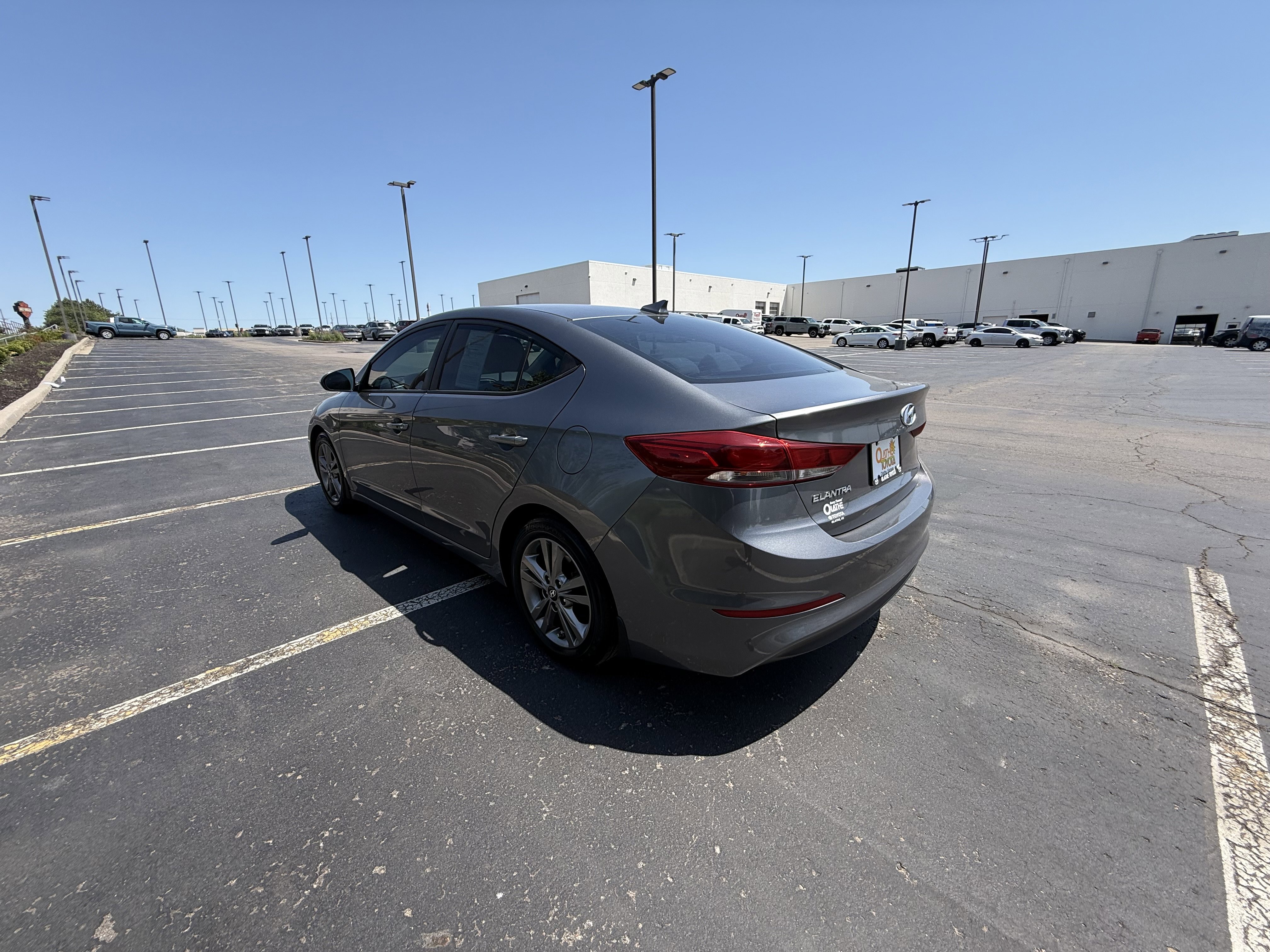 Used 2018 Hyundai Elantra Value Edition FWD image 6