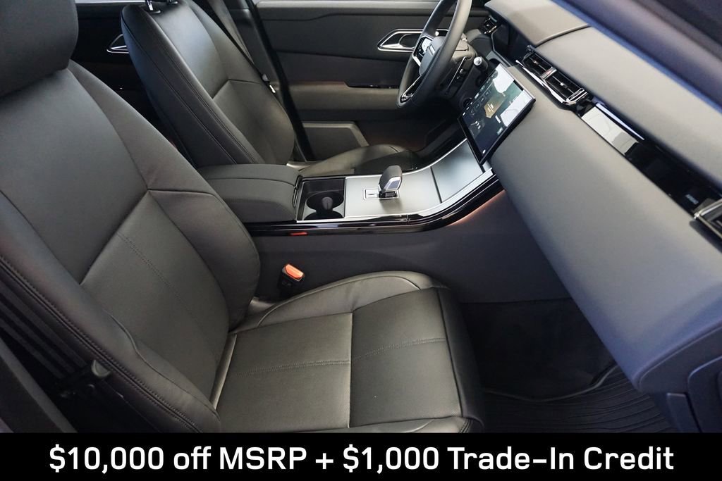 New 2025 Land Rover Range Rover Velar Dynamic SE image 22