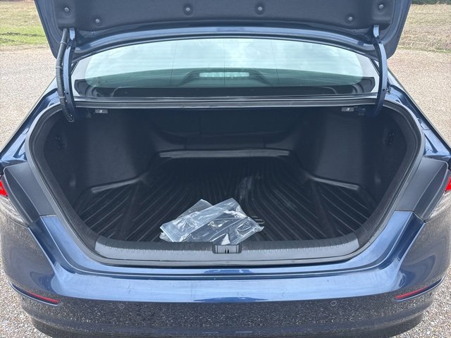 Used 2025 Honda Accord Touring image 9