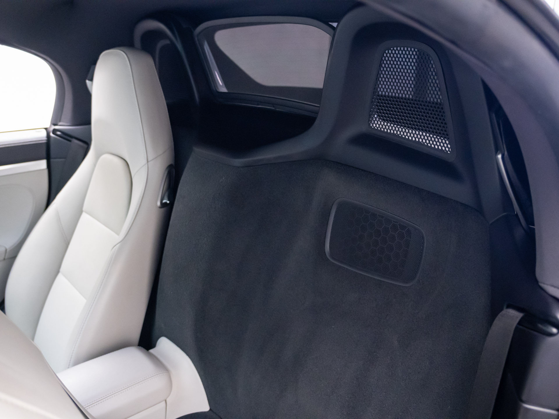 Used 2019 Porsche 718 Boxster GTS RWD image 18