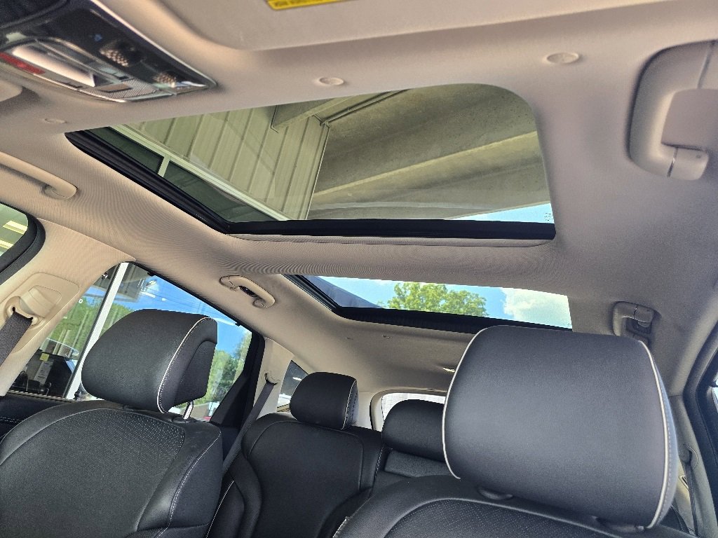 Used 2025 Genesis GV80 2.5T Prestige image 6