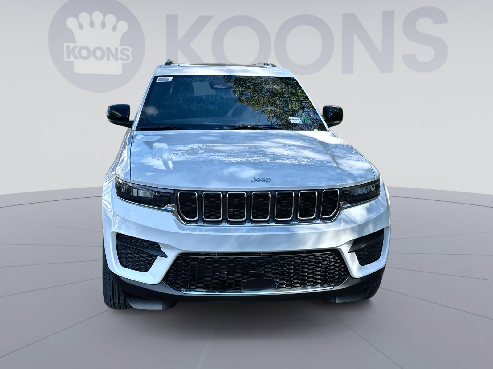 New 2025 Jeep Grand Cherokee Laredo w/ Luxury Tech Group I image 11