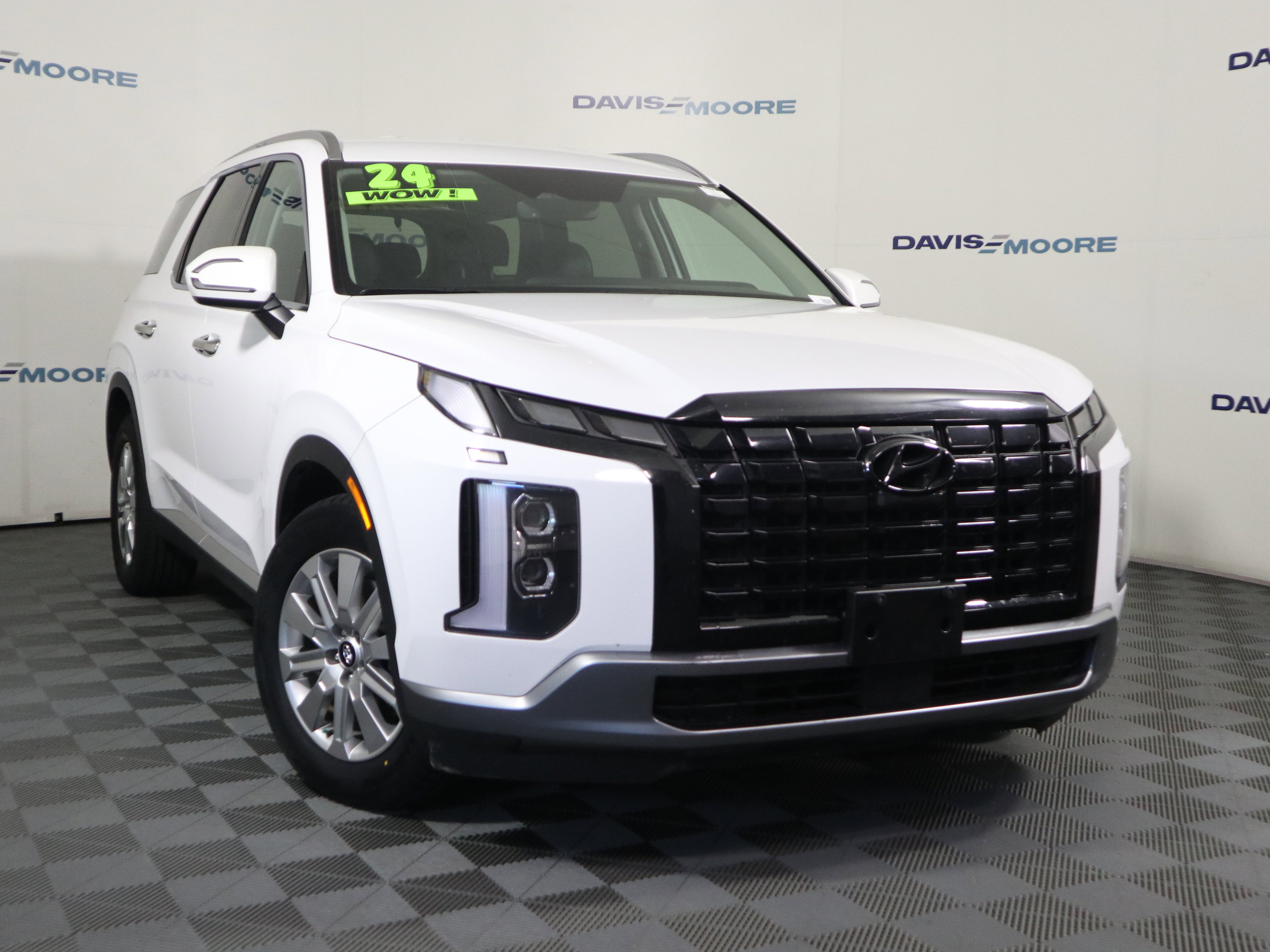 Used 2024 Hyundai Palisade SEL image 2