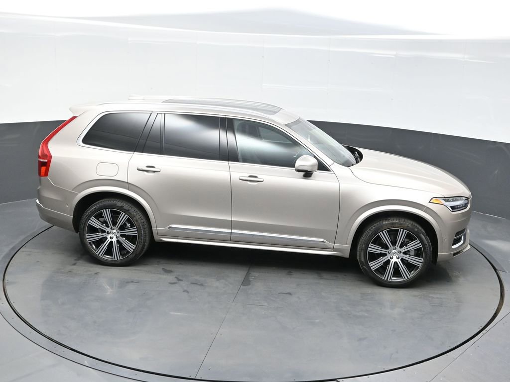 Used 2025 Volvo XC90 T8 Plus w/ Protection Package Premier image 33
