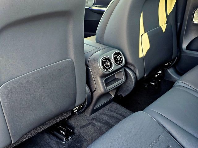 New 2026 Mercedes-Benz GLC 300 4MATIC image 24