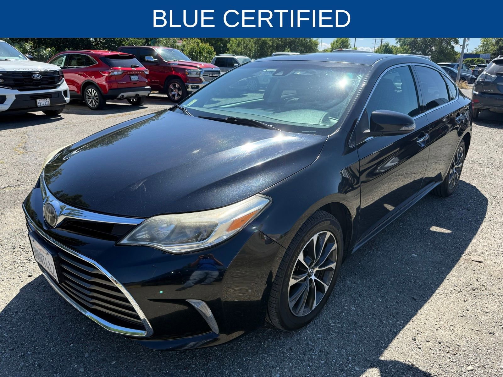 Used 2018 Toyota Avalon XLE image 1