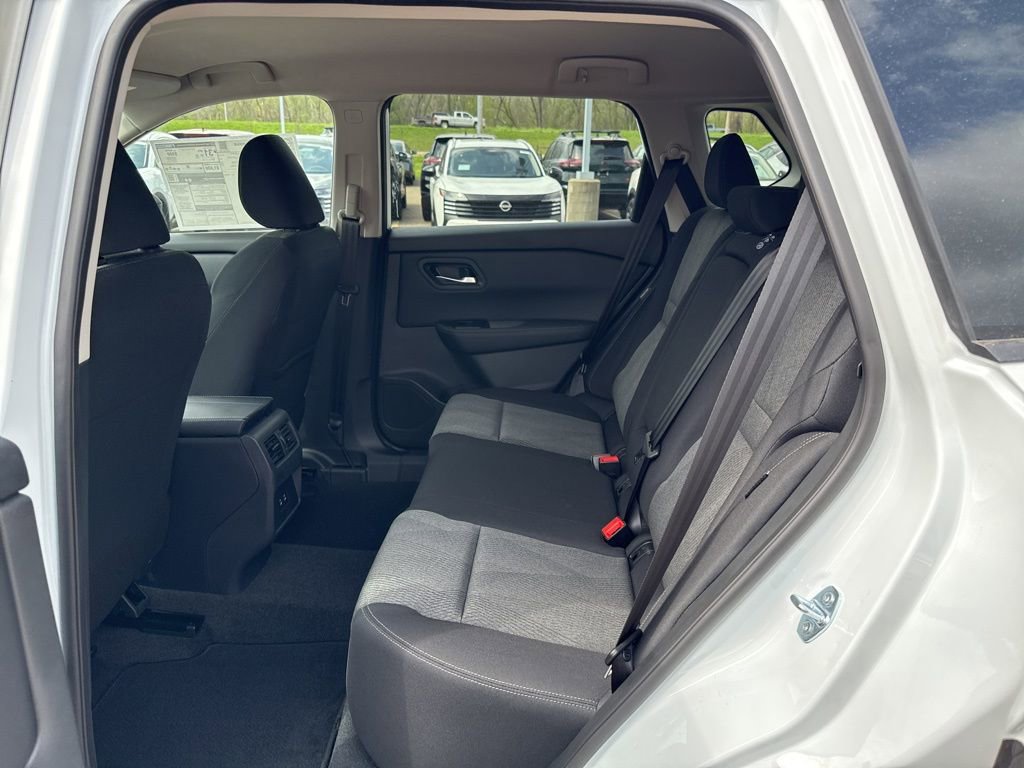 New 2026 Nissan Rogue SV image 36