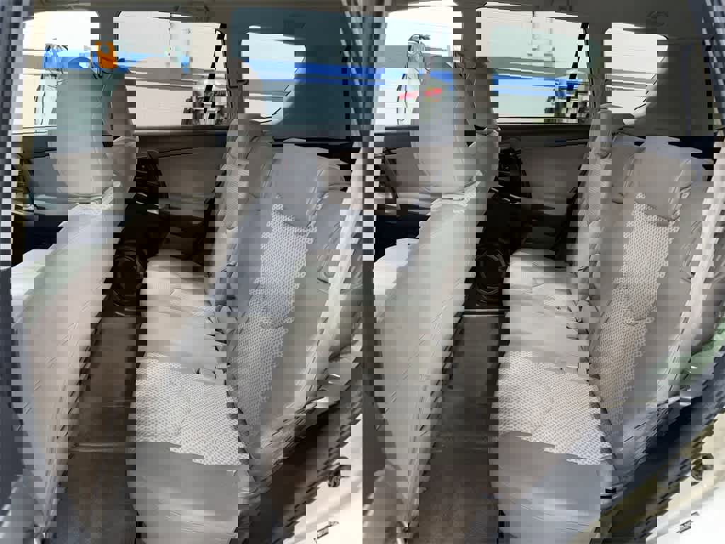 Used 2006 Toyota RAV4 2WD image 17