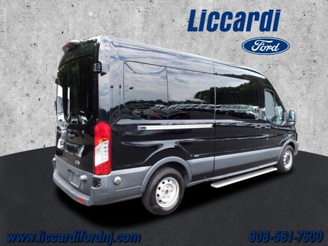 Used 2018 Ford Transit 350 XL image 4