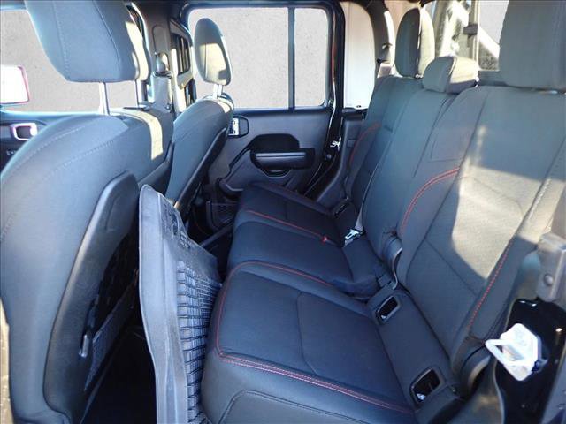 Used 2022 Jeep Gladiator Rubicon w/ Cold Weather Group image 7