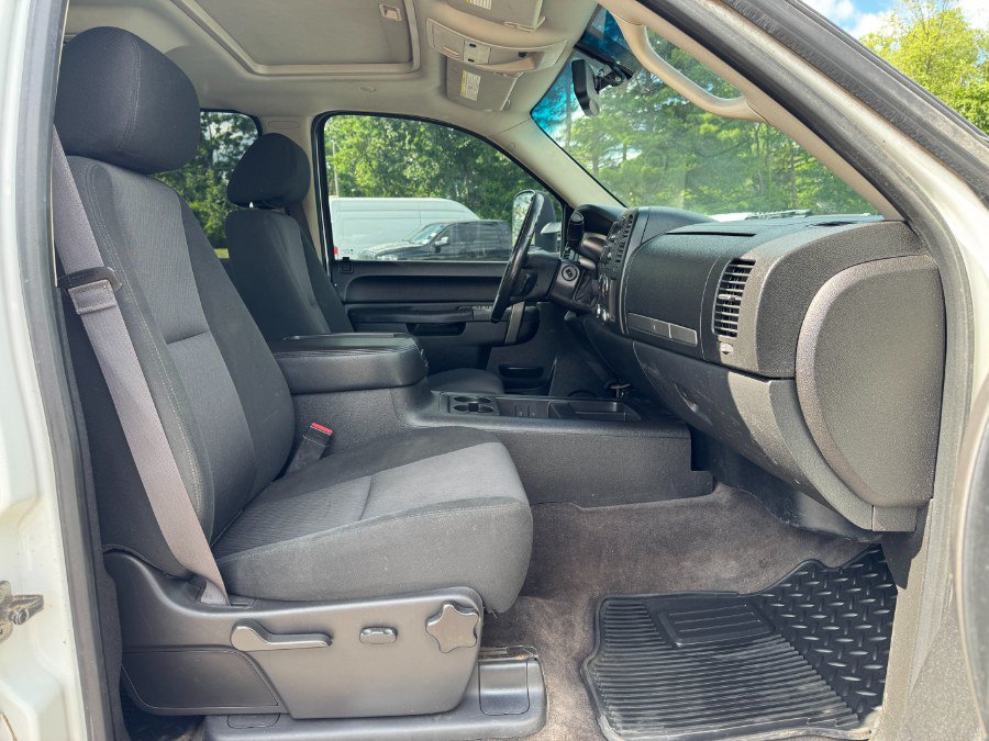 Used 2014 Chevrolet Silverado 3500 LT AWD/4WD image 18