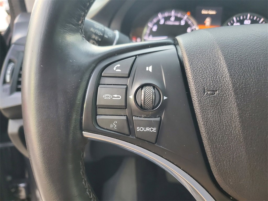Used 2020 Acura MDX FWD image 26