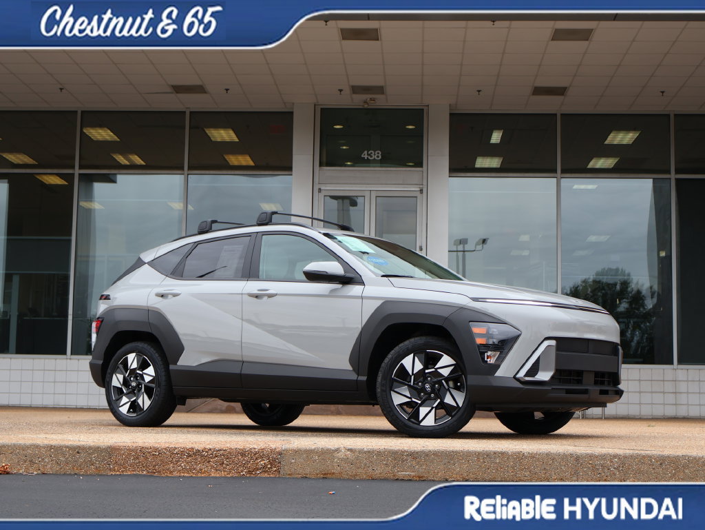 Certified 2024 Hyundai Kona SEL w/ Convenience Package FWD image 2