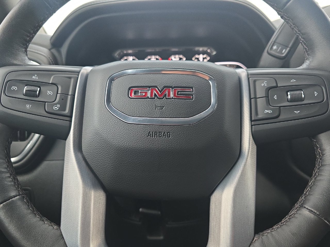 Certified 2022 GMC Sierra 2500 SLE w/ SLE Convenience Package AWD/4WD image 13